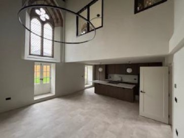 investor profile picture